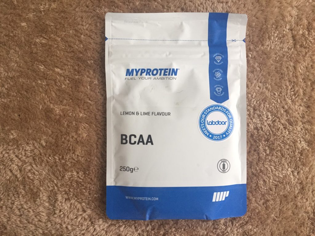 中にはBCAAが入っていました。