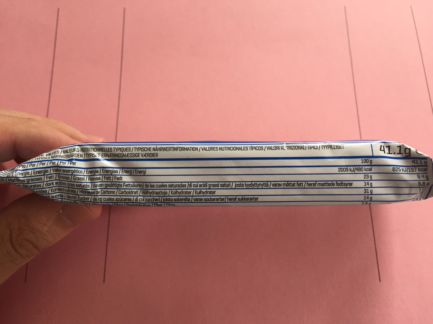 プロテインウエハース:クッキー&クリーム味