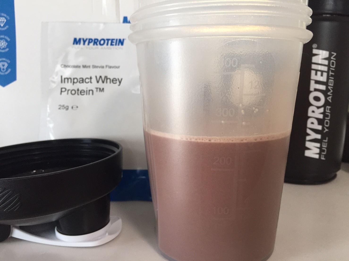 Chocolate Mint Stevia Flavour(チョコレートミントステビア味)を横から撮影した様子がこちら