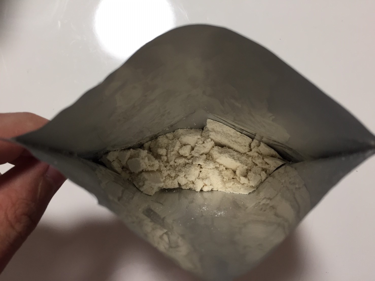 ピーナッツクッキー味を開封した様子