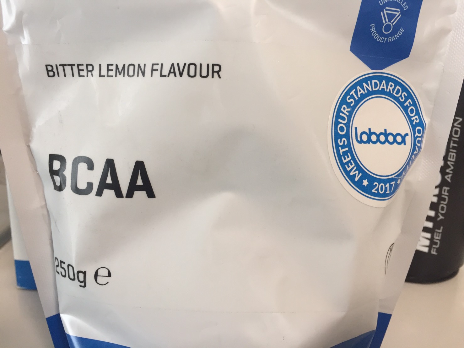 BCAA「ビターレモン味(BITTER LEMON)」