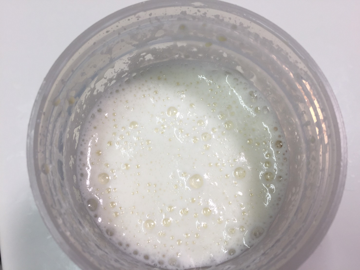【WPC】Impactホエイプロテイン「COCONUT(ココナッツ味)」をシェイクした直後の様子