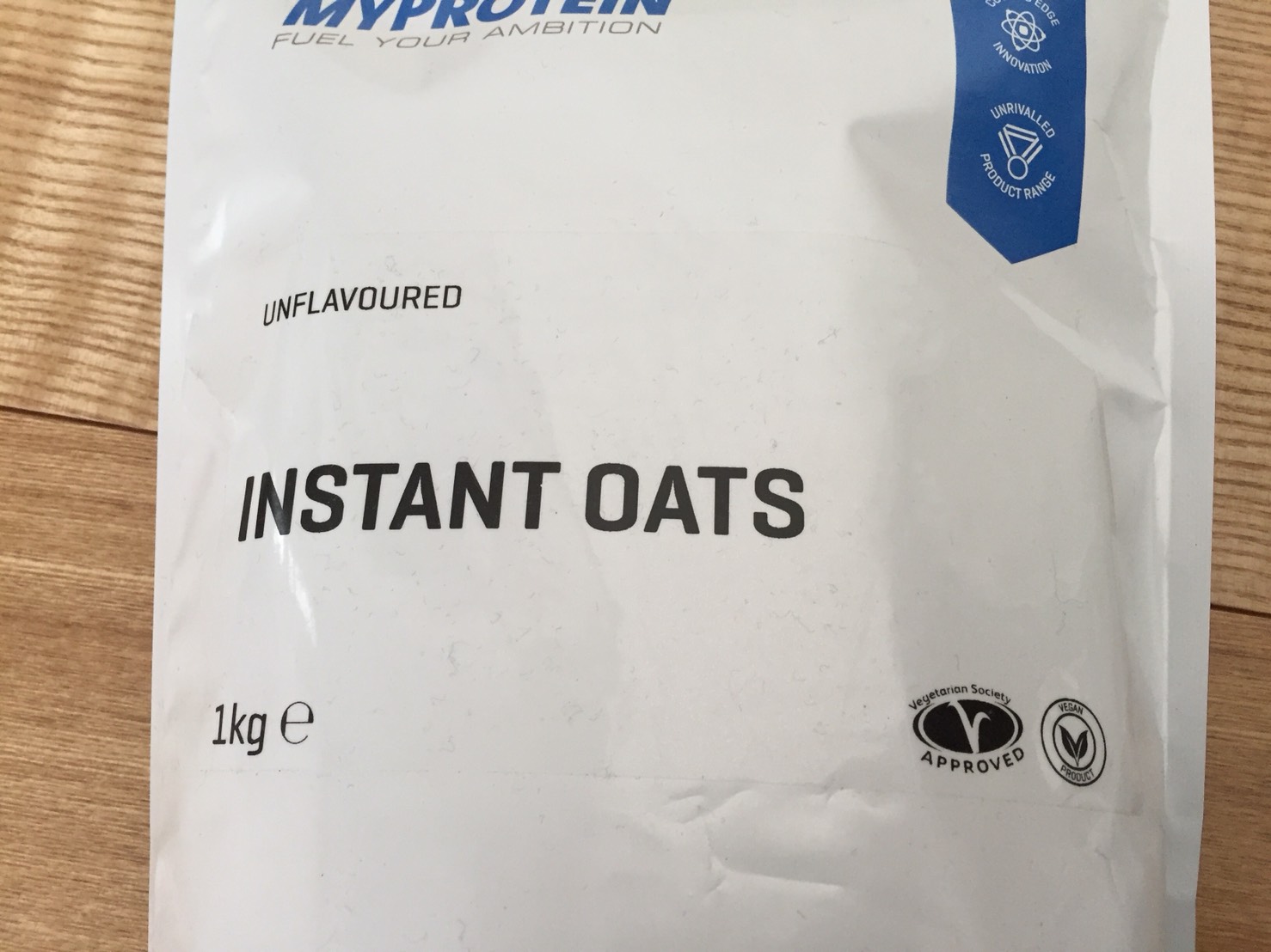 INSTANT OATS(インスタントオーツ)ノンフレーバーの成分表
