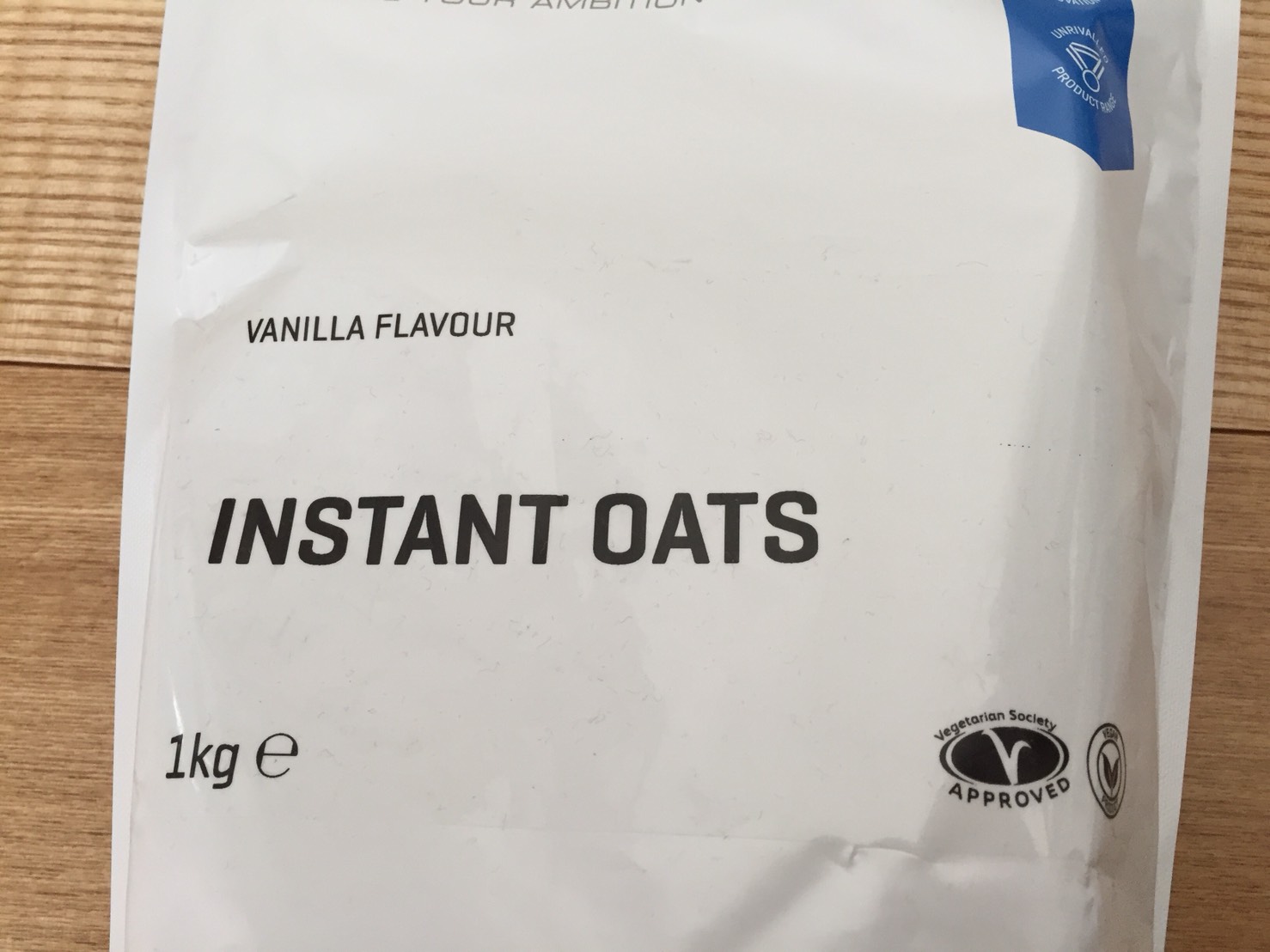 INSTANT OATS(インスタントオーツ)VANILLA FLAVOUR(バニラ味)の成分表