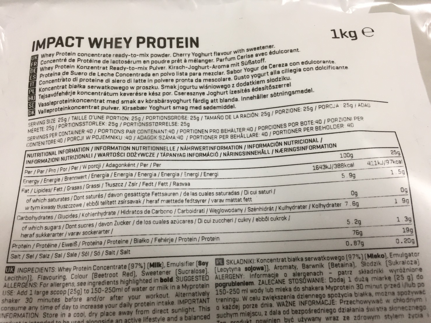 【WPC】Impactホエイプロテイン「チェリーヨーグルト味」の成分表