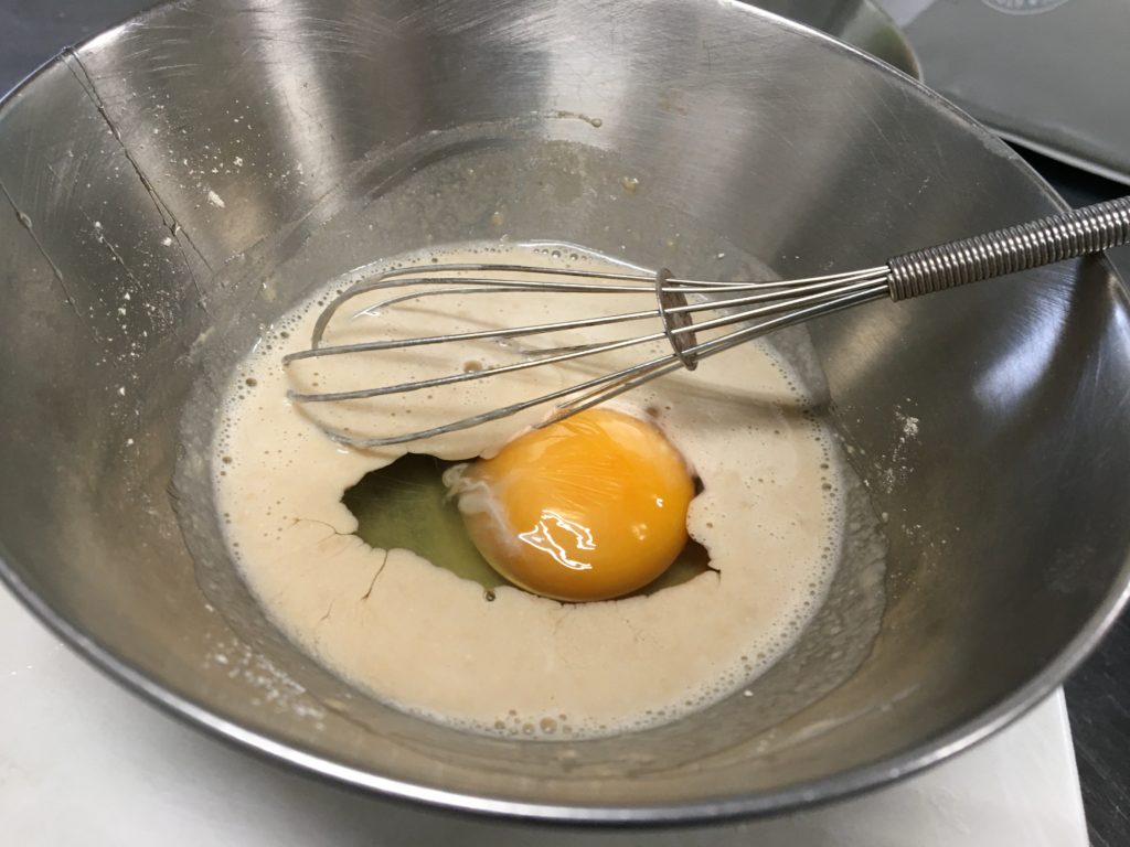 手順2．卵を入れる